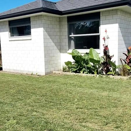Guest House In Tepuke Te Puke Luaran gambar